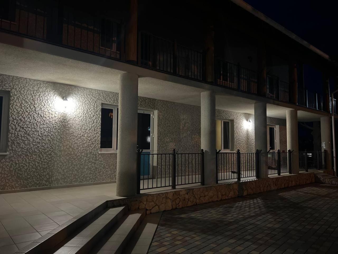 More Nadezhd Hotel ซันจีกา ภายนอก รูปภาพ